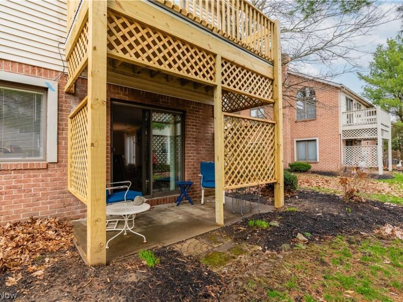 144 Holl Road NE, Unit B, North Canton, OH 44720 Photo 5