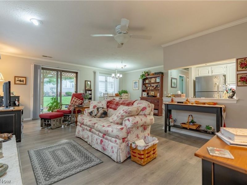 144 Holl Road NE, Unit B, North Canton, OH 44720 Photo 9