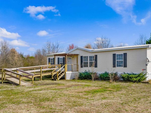 160 and 156 County Road 9061, Crossville, AL 35962