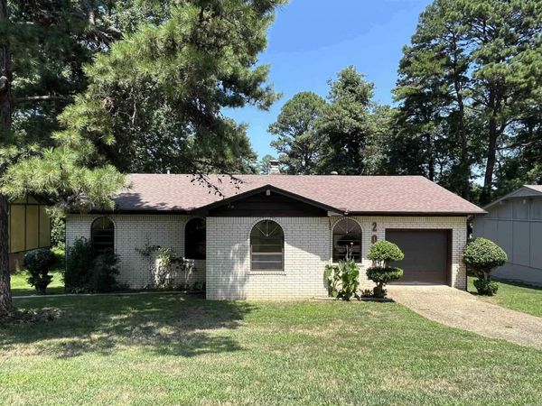 2009 Romine Road, Little Rock, AR 72205