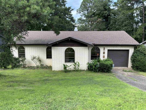 2009 Romine Road, Little Rock, AR 72205