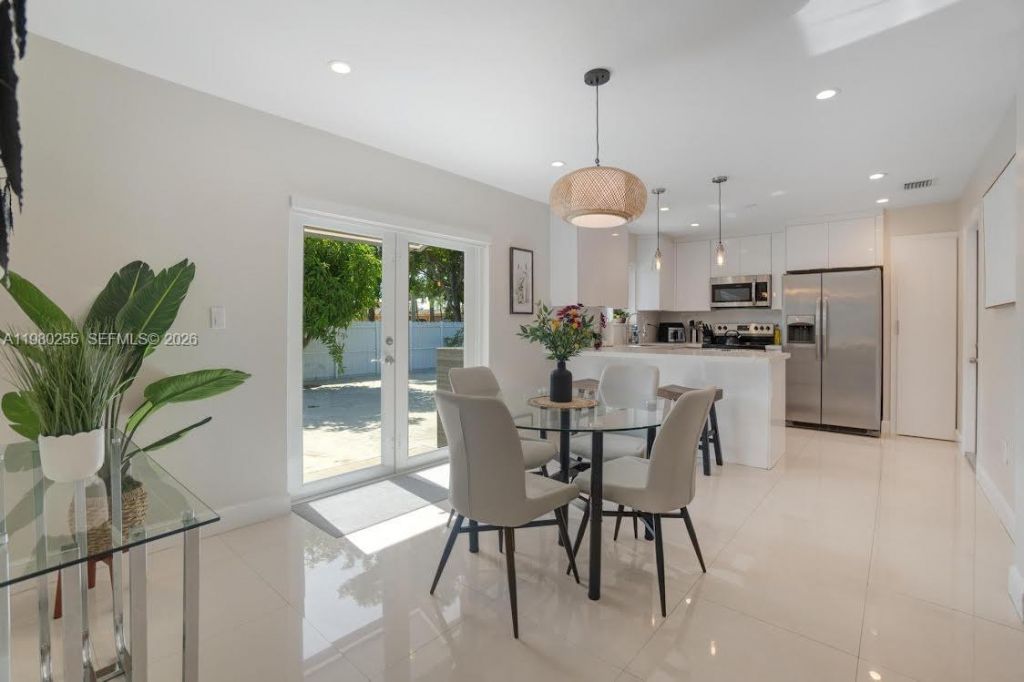 20560 NW 17th Ave , Miami Gardens, FL 33056 Photo