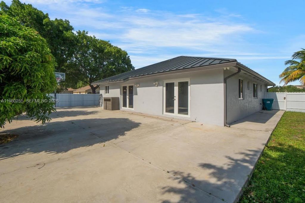 20560 NW 17th Ave , Miami Gardens, FL 33056 Photo