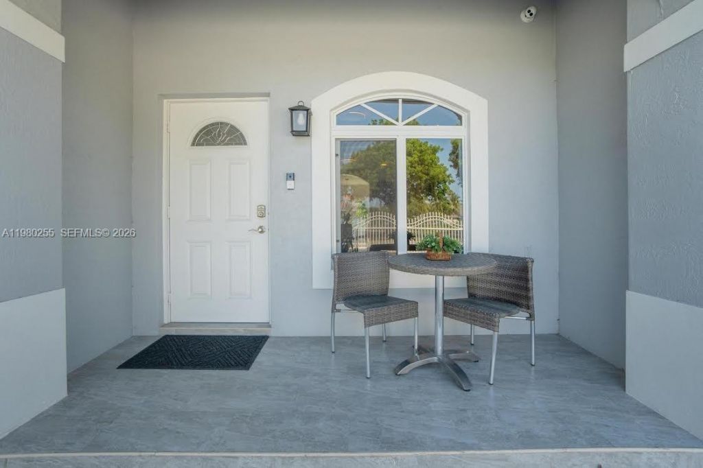 20560 NW 17th Ave , Miami Gardens, FL 33056 Photo