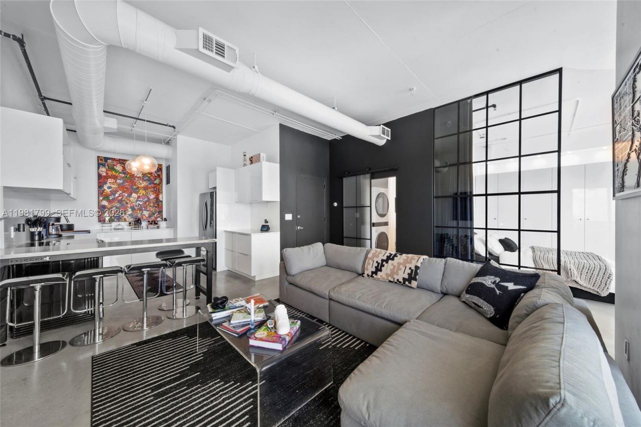 10 SW South River Dr, Unit 1512, Miami, FL 33130 Photo