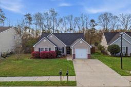 211 Border Road photo 4