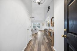 211 Border Road photo 4