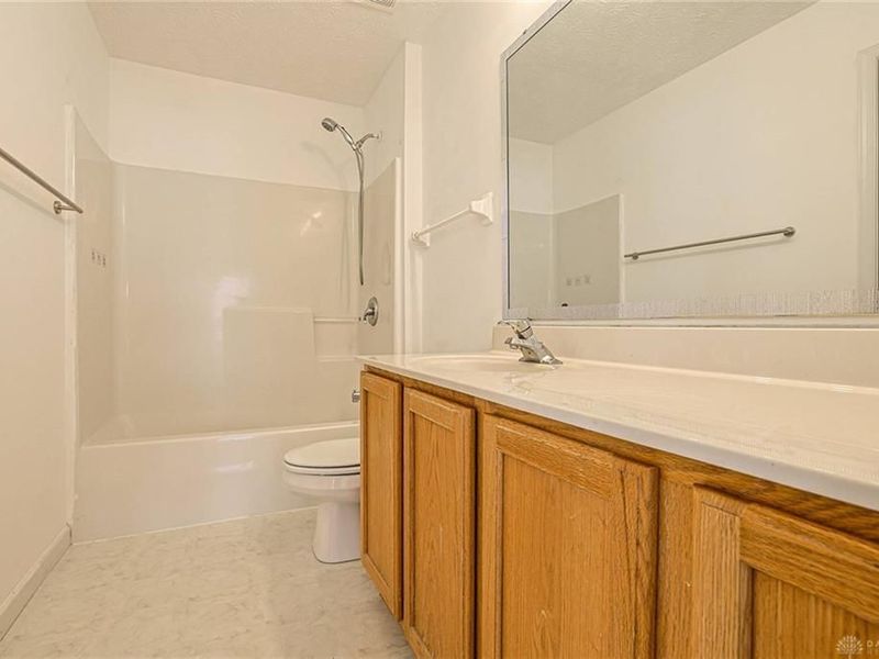 3485 Queen Victoria Court, Beavercreek, OH 45431 Photo 18