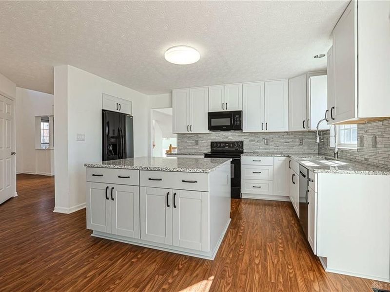 3485 Queen Victoria Court, Beavercreek, OH 45431 Photo 8