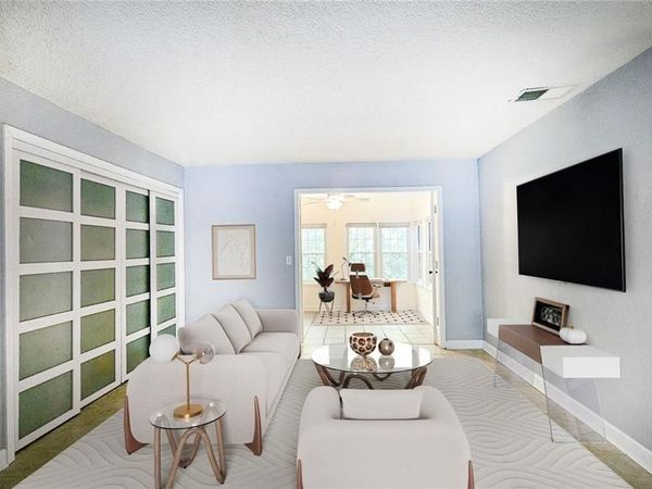 77 De Arc Place NW, Atlanta, GA 30327