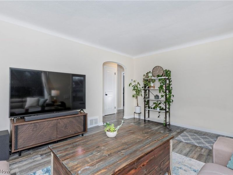 1608 Sunview Road, Lyndhurst, OH 44124 Photo 15