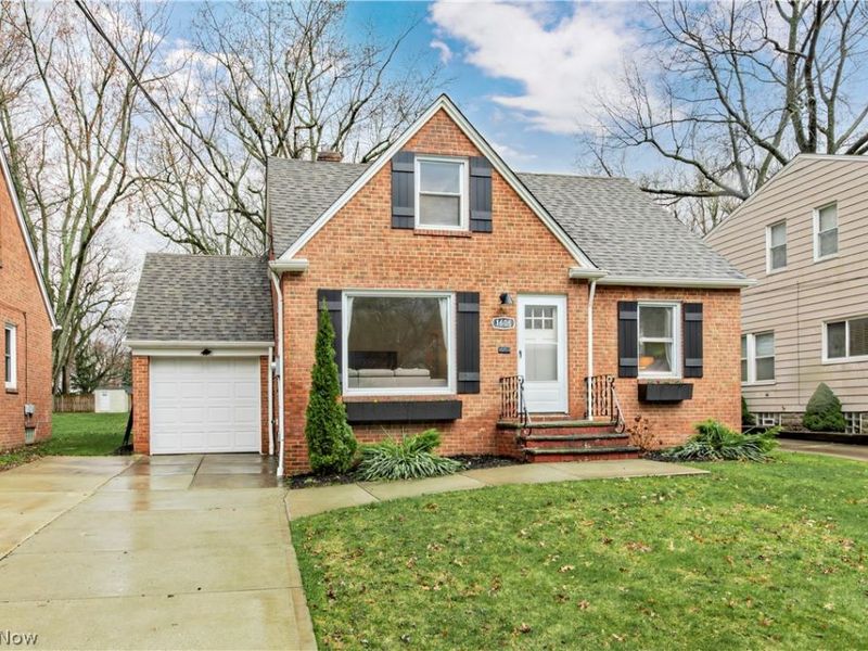 1608 Sunview Road, Lyndhurst, OH 44124 Photo 2