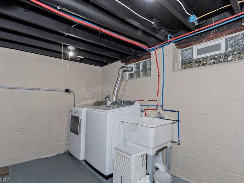 1608 Sunview Road, Lyndhurst, OH 44124 Photo 41