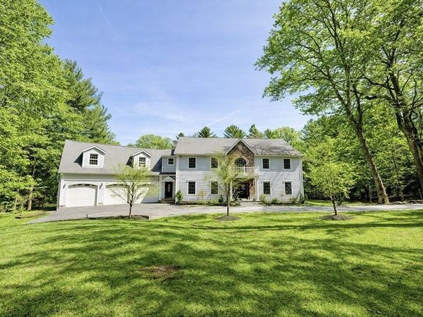 233 Rice Rd, Wayland, MA 01778