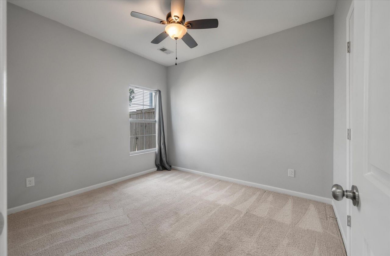 602 Zinnia Drive Photo 15