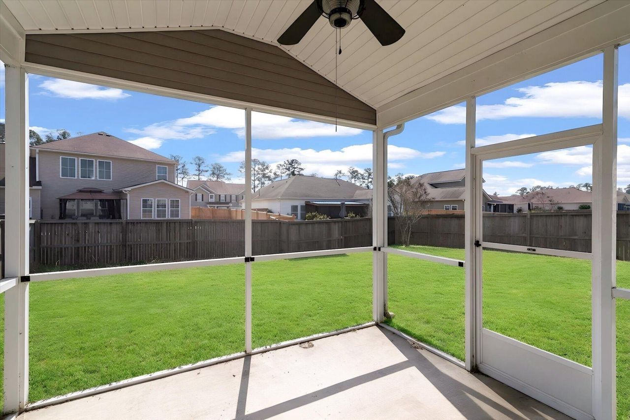 602 Zinnia Drive Photo 17