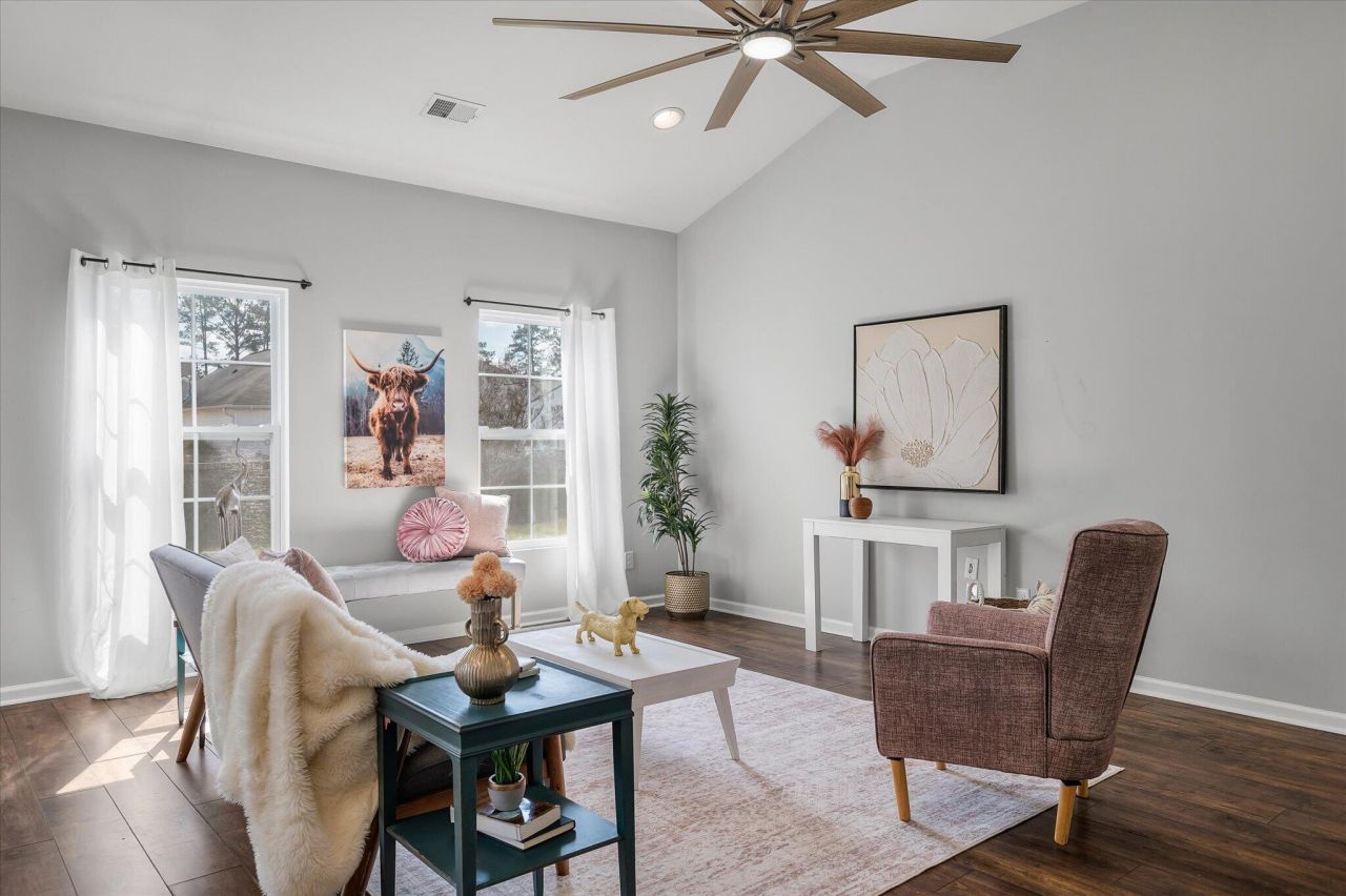 602 Zinnia Drive Photo 5