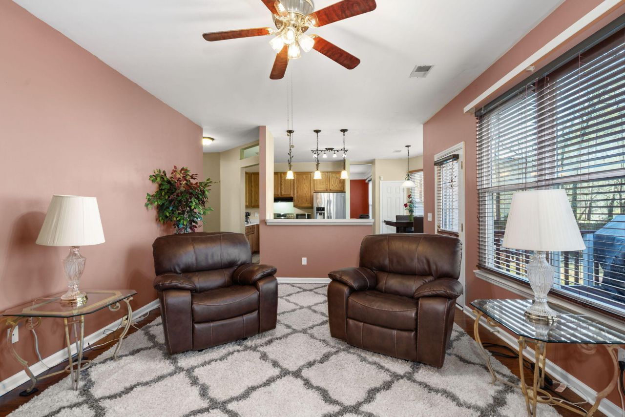 124 Evesham Drive Photo 14