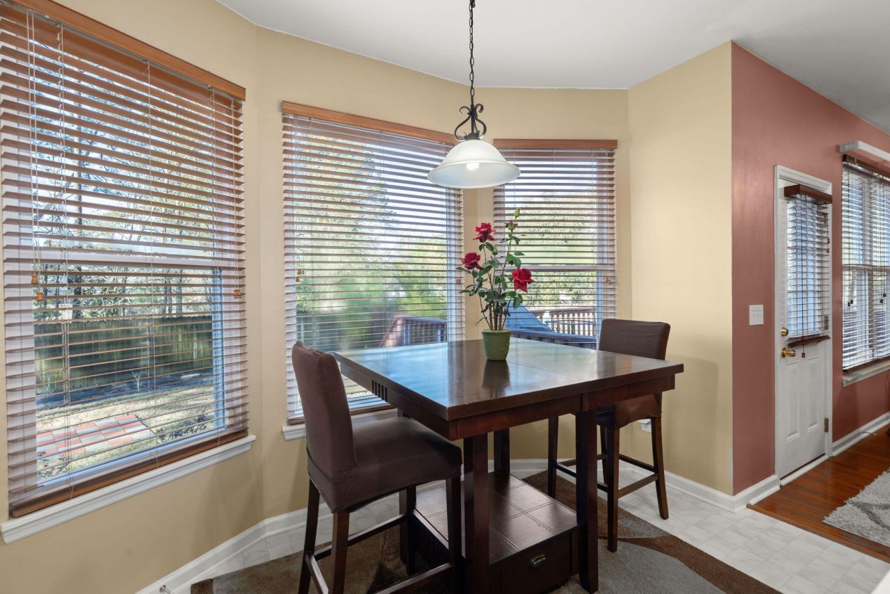 124 Evesham Drive Photo 20