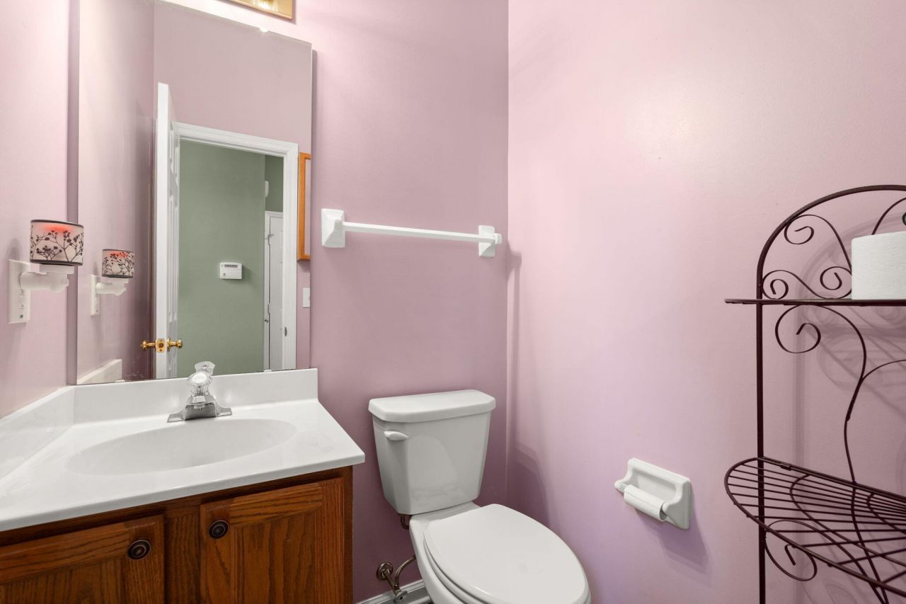 124 Evesham Drive Photo 24