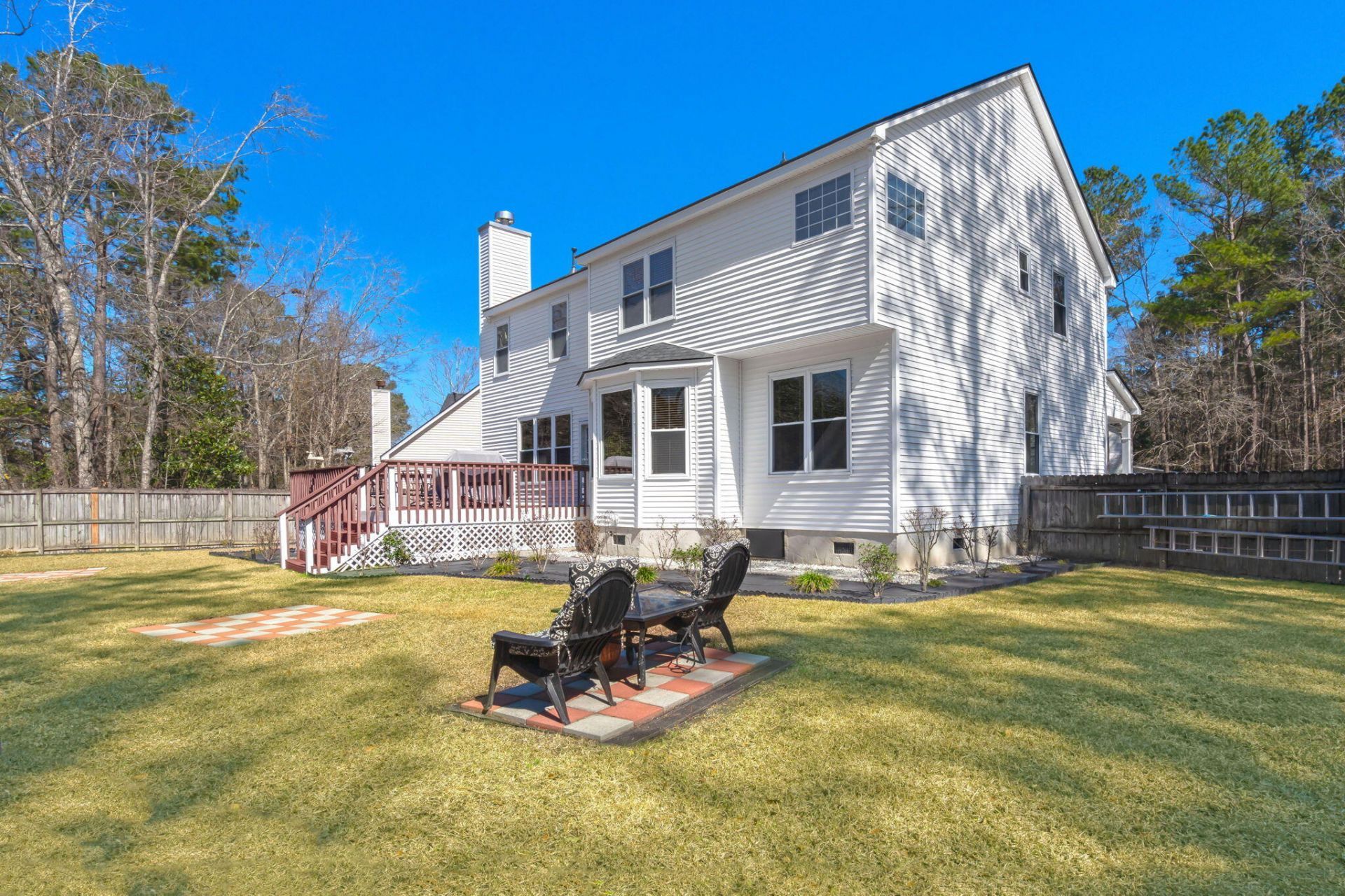 124 Evesham Drive Photo 30
