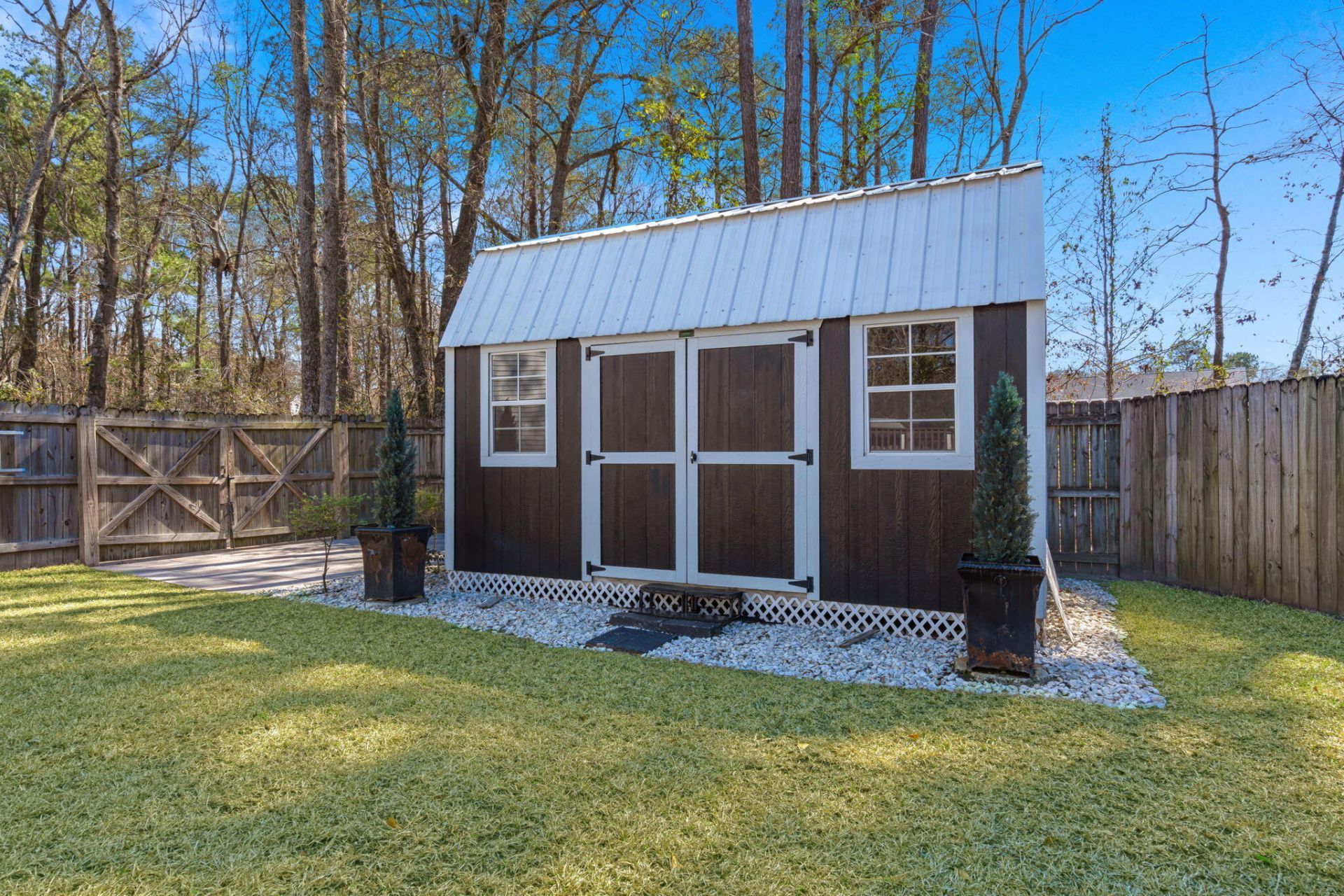 124 Evesham Drive Photo 35