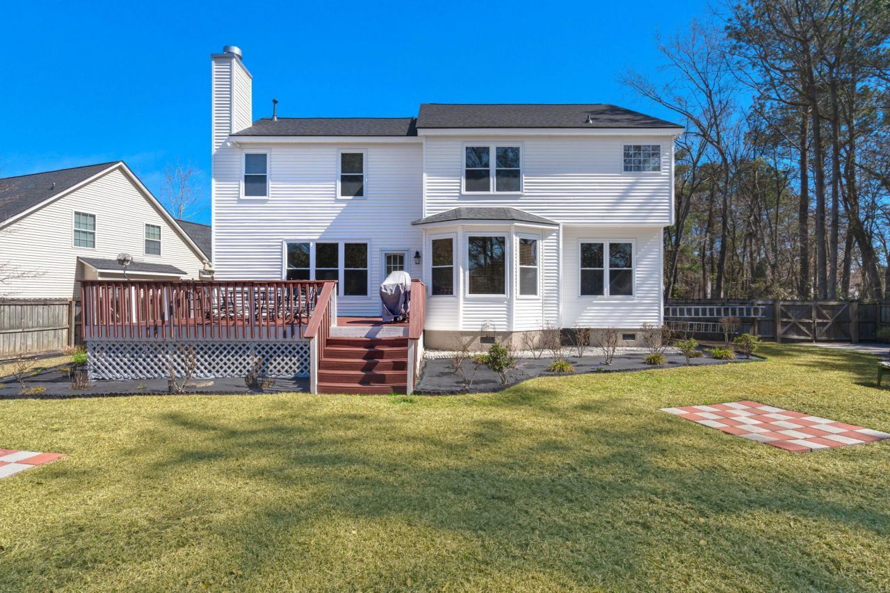 124 Evesham Drive Photo 36