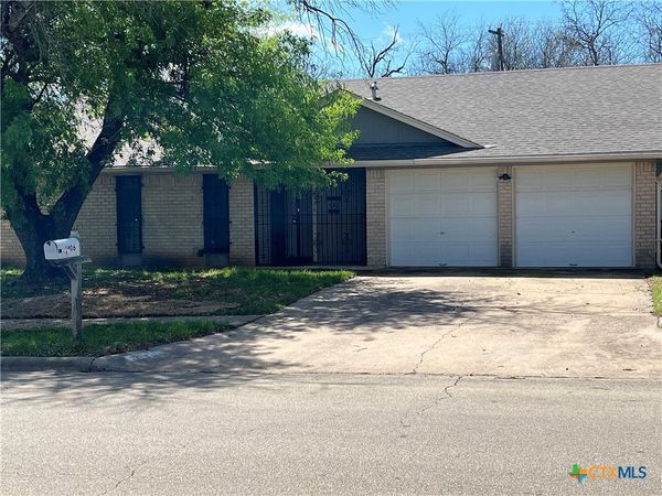 1406 Edgefield Street , Killeen, TX 76549