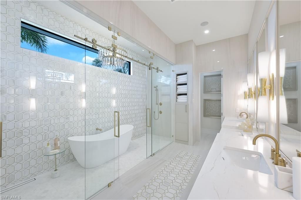 5617 SW 10th Ave, Cape Coral, FL 33914 Photo