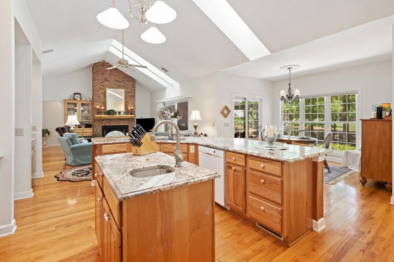 78 Savannah Dr. Photo 12