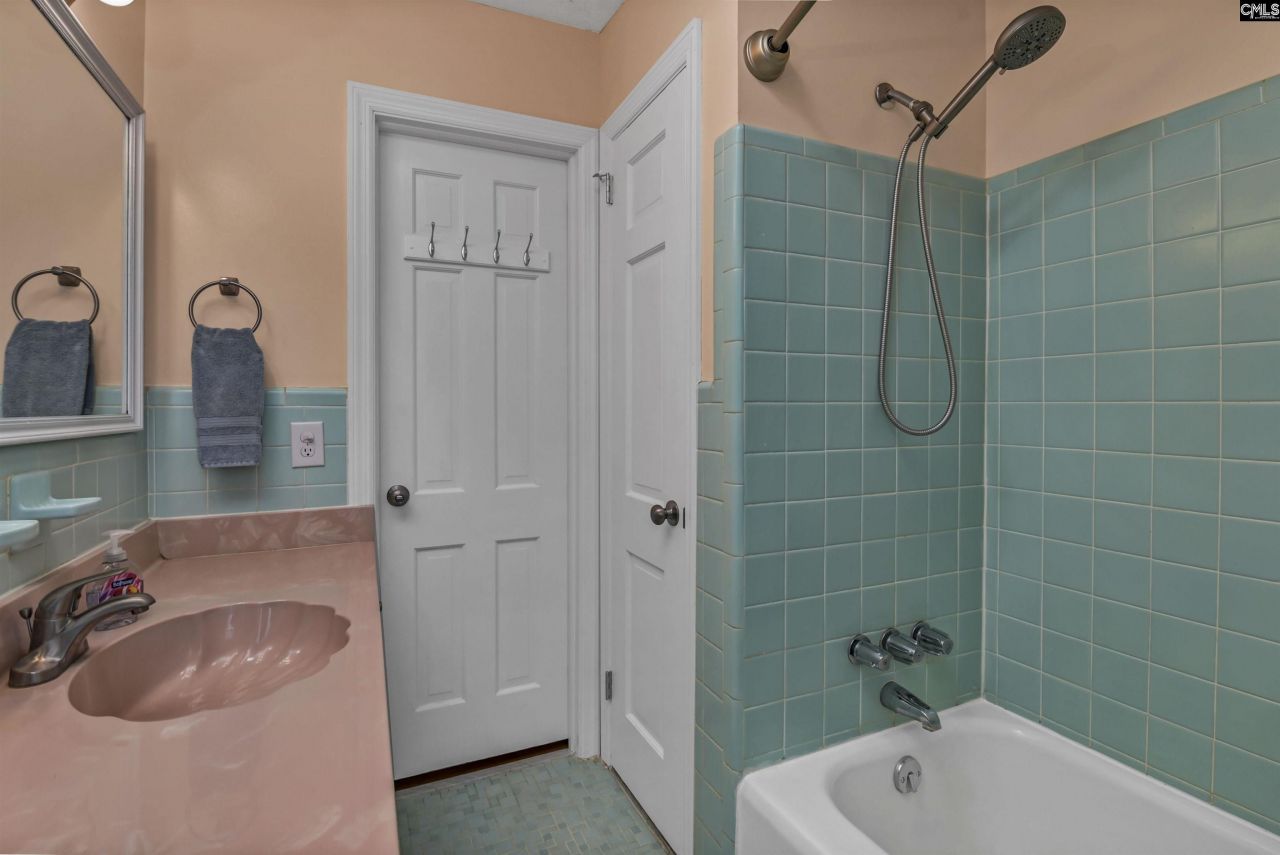 41 Garden Springs Road Photo 33