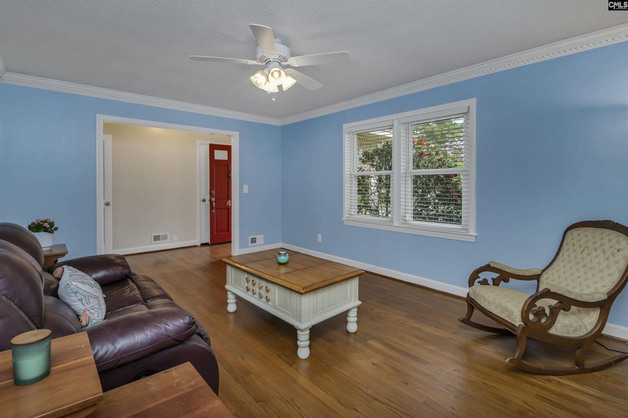 41 Garden Springs Road Photo 7