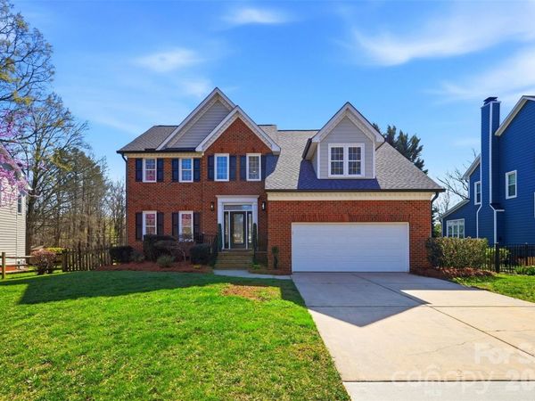 1108 Foxfield Road, Waxhaw, NC 28173