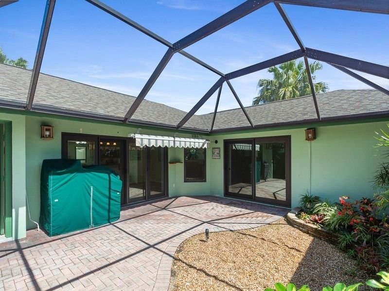 6219 S Mirror Lake Drive, Sebastian, FL 32958 Photo