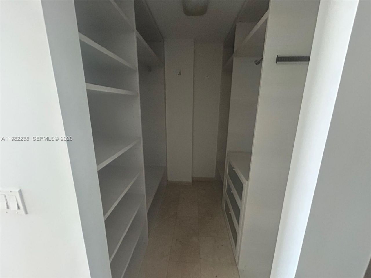 88 SW 7th St, Unit 3307, Miami, FL 33130 Photo