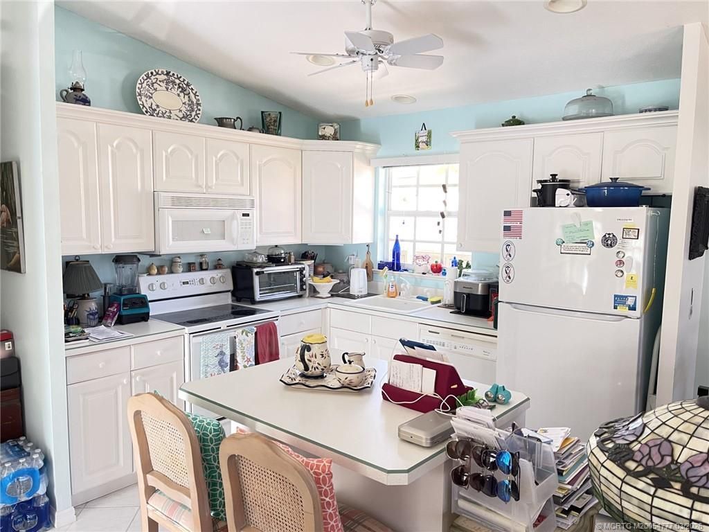 1352 Nettles Boulevard, Jensen Beach, FL 34957 Photo