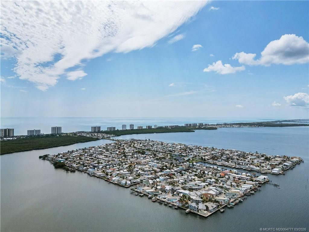 1352 Nettles Boulevard, Jensen Beach, FL 34957 Photo