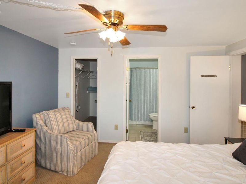 304 Clinton Reef Drive, Port Clinton, OH 43452 Photo 31