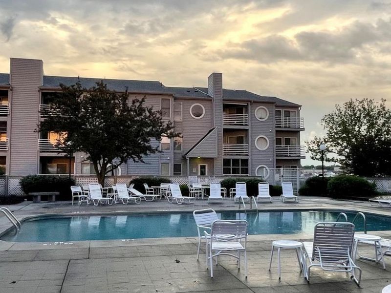 304 Clinton Reef Drive, Port Clinton, OH 43452 Photo 6