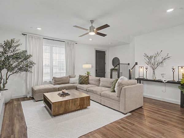 665 Vista Oaks Road, Lewisville, TX 75067