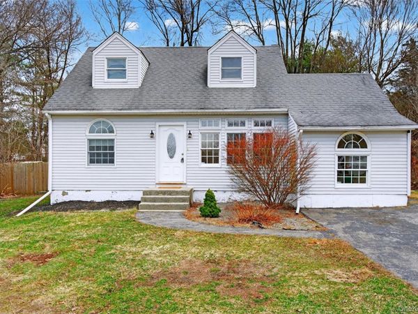 19 Cayuga Drive , Wappingers Falls, NY 12590