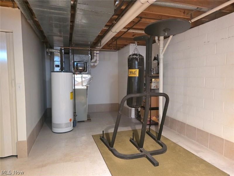 6771 Wood Creek Drive, Middleburg Heights, OH 44130 Photo 22