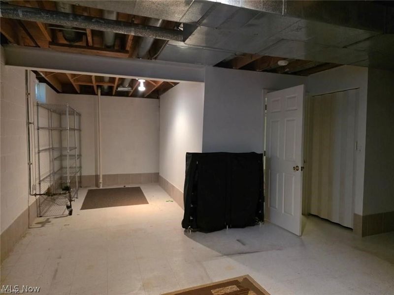 6771 Wood Creek Drive, Middleburg Heights, OH 44130 Photo 23