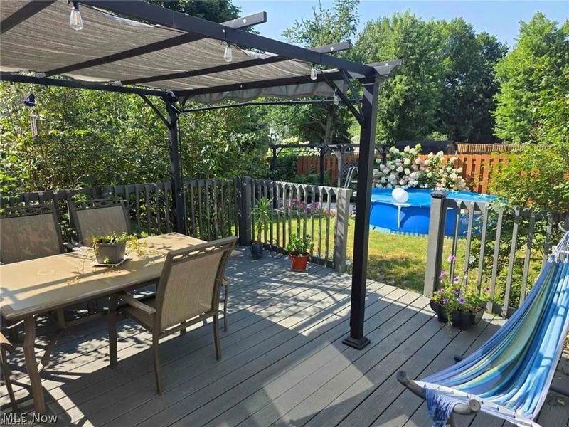 6771 Wood Creek Drive, Middleburg Heights, OH 44130 Photo 24