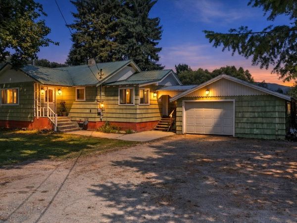 904 N Kruger St, Chewelah, WA 99109