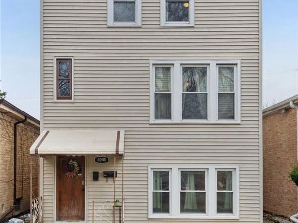 4940 W Ainslie Avenue , Chicago, IL 60630