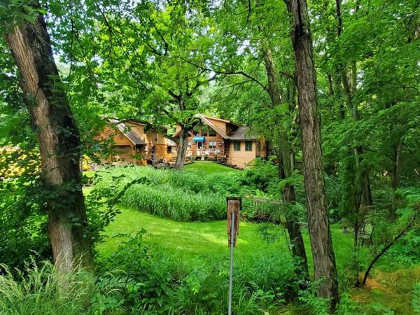 7021 NW 88th Place, Johnston, IA 50131