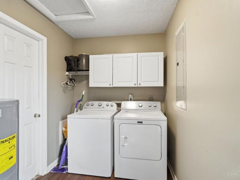 1528 W Meadowbrook Drive, Loveland, OH 45140 Photo 15