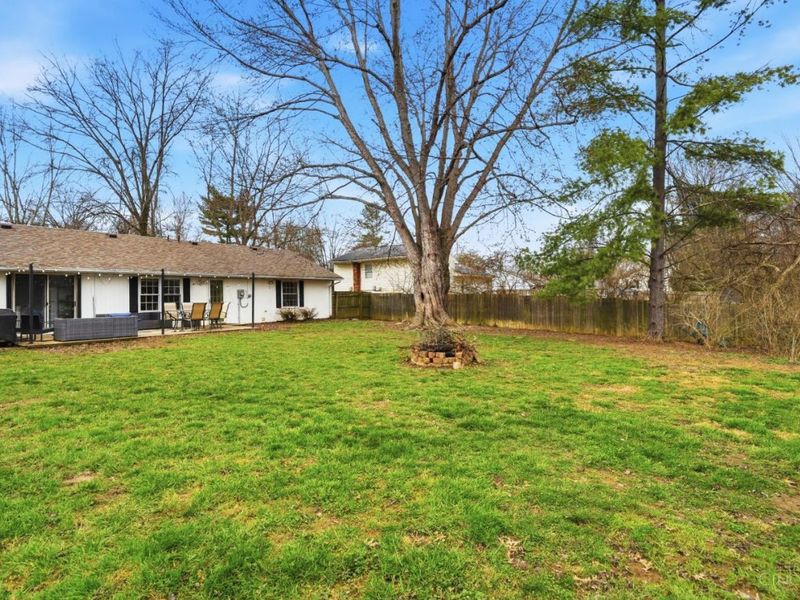 1528 W Meadowbrook Drive, Loveland, OH 45140 Photo 28