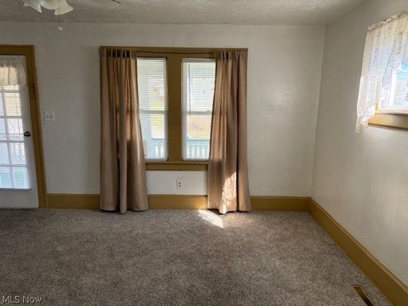 692 W Thornton Street, Akron, OH 44307 Photo 13